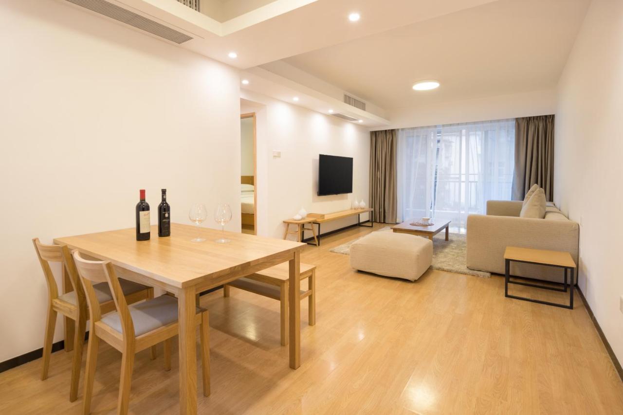 Yuwa Hotel Canton Extérieur photo
