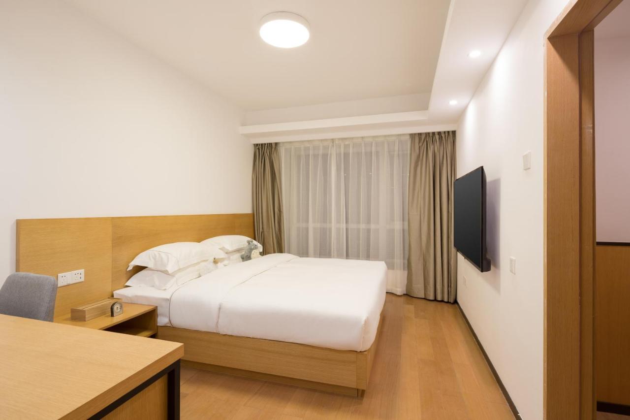 Yuwa Hotel Canton Extérieur photo