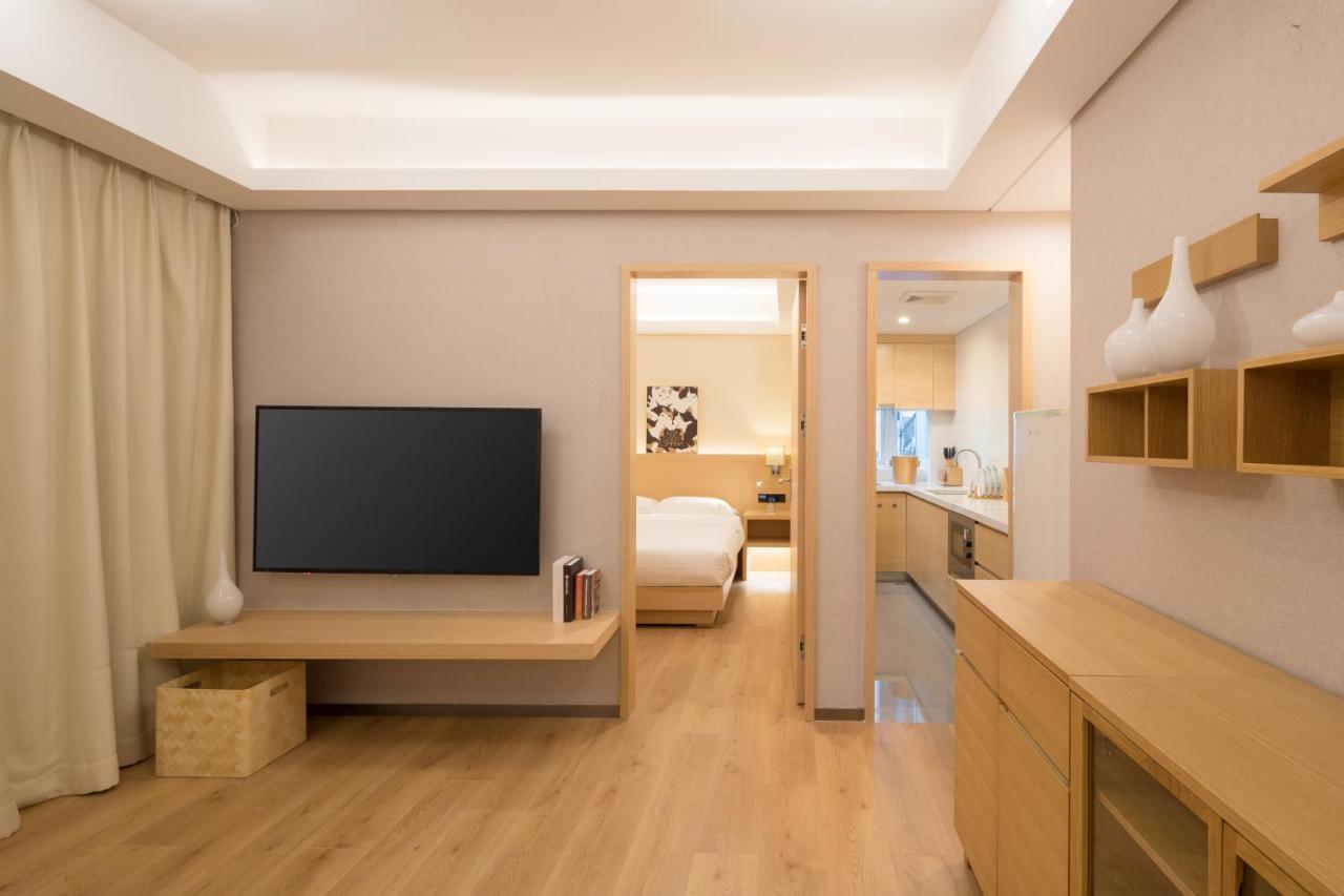 Yuwa Hotel Canton Extérieur photo