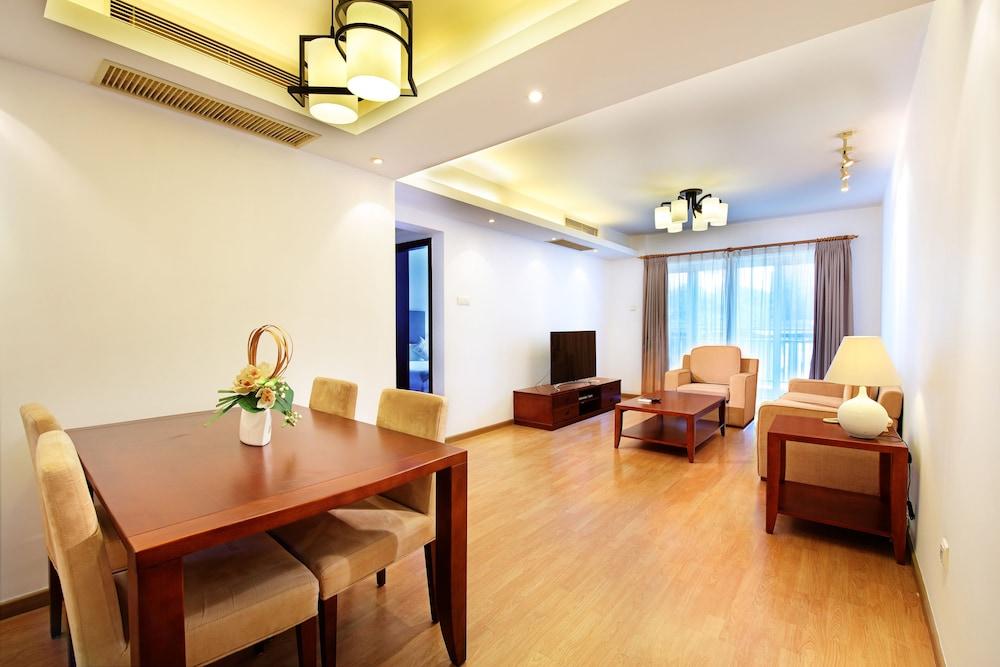 Yuwa Hotel Canton Extérieur photo