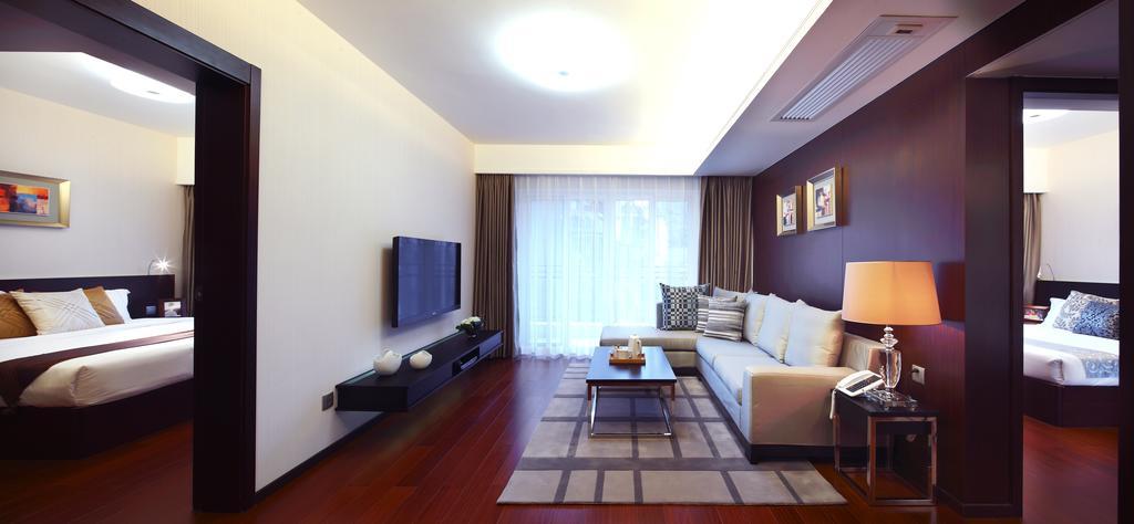 Yuwa Hotel Canton Extérieur photo