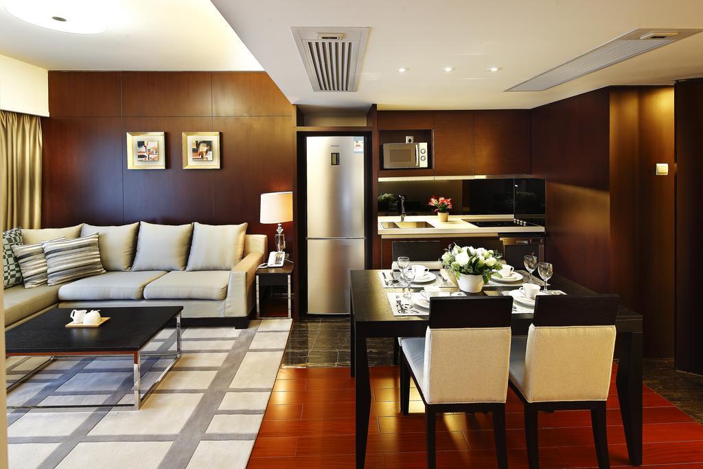 Yuwa Hotel Canton Extérieur photo