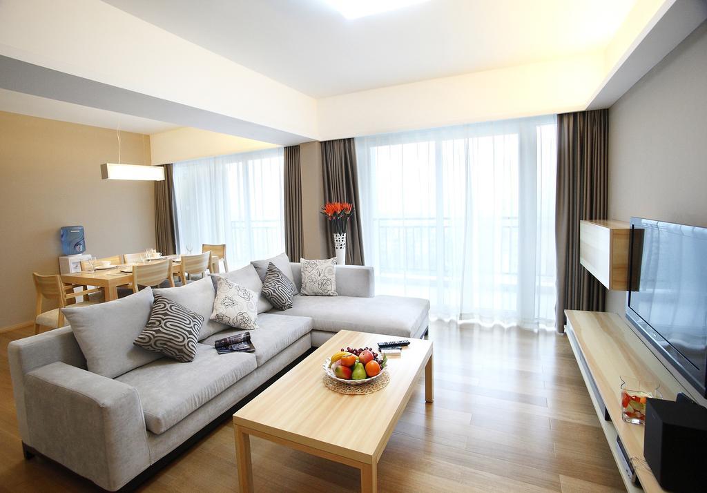 Yuwa Hotel Canton Extérieur photo